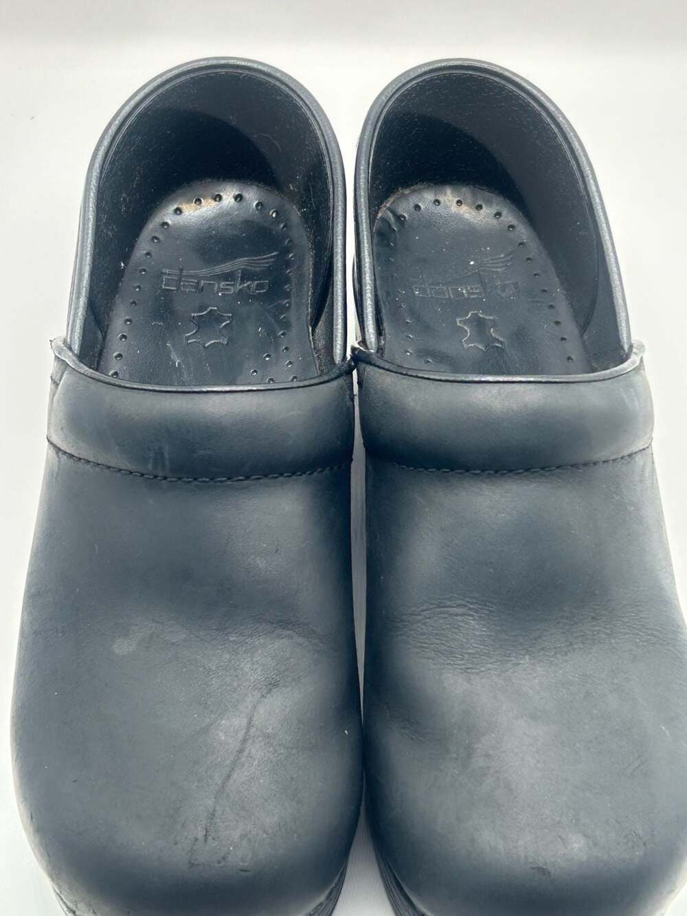 Dansko Women's Professional XP 2.0 Black Leather Nursing Clogs - Picture 6 of 6